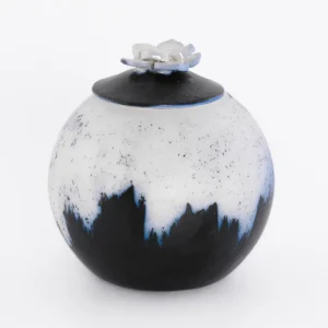 Mälestusurn ja urnikott